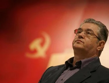 Δ. Κουτσούμπας: «Για να πετύχετε τα πρωτογενή πλεονάσματα που θέλετε φέρνετε νέα φοροεπιδρομή»